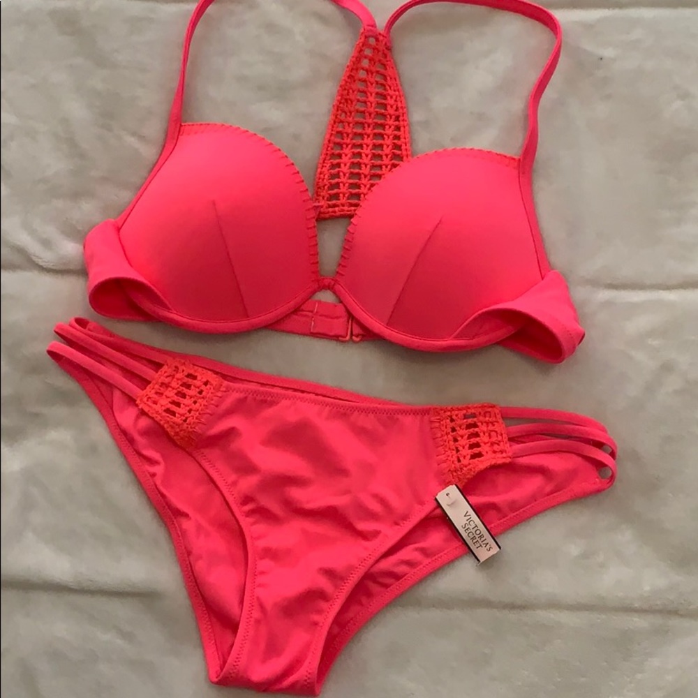 Neon pink VS bikini 36C top medium bottom